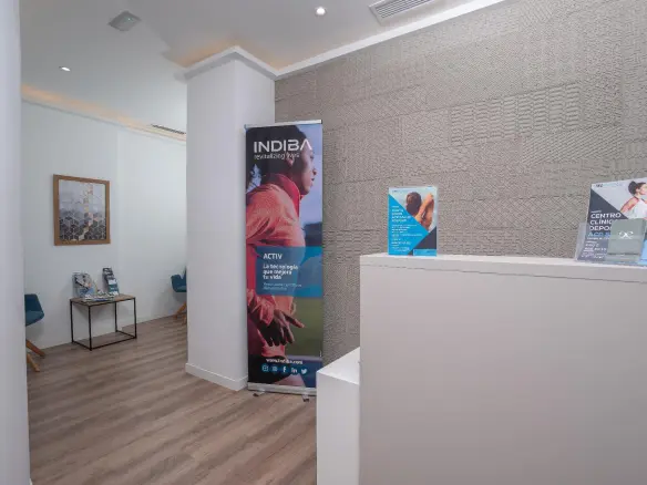 4-bedroom Commercial Unit In Alicante, Spain (65 M²)