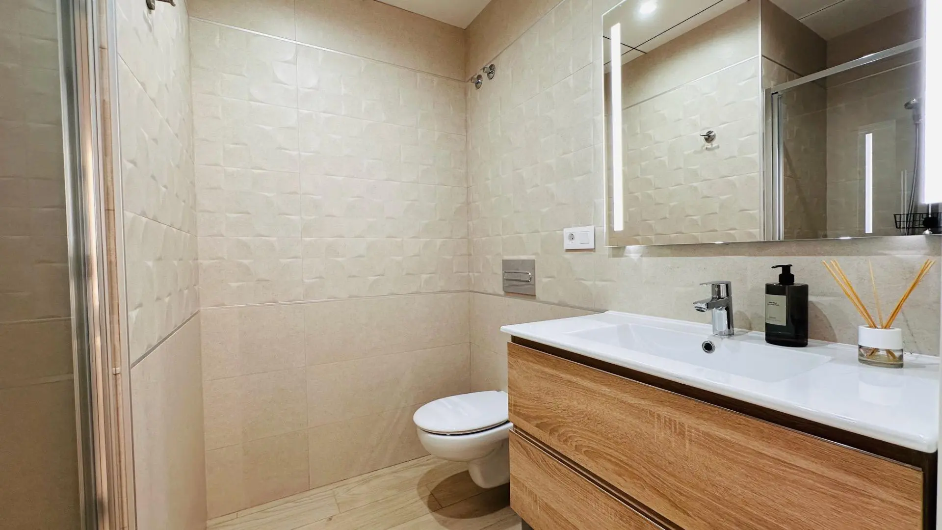 2-bedroom Apartment In Finestrat, Spain (179 M²)