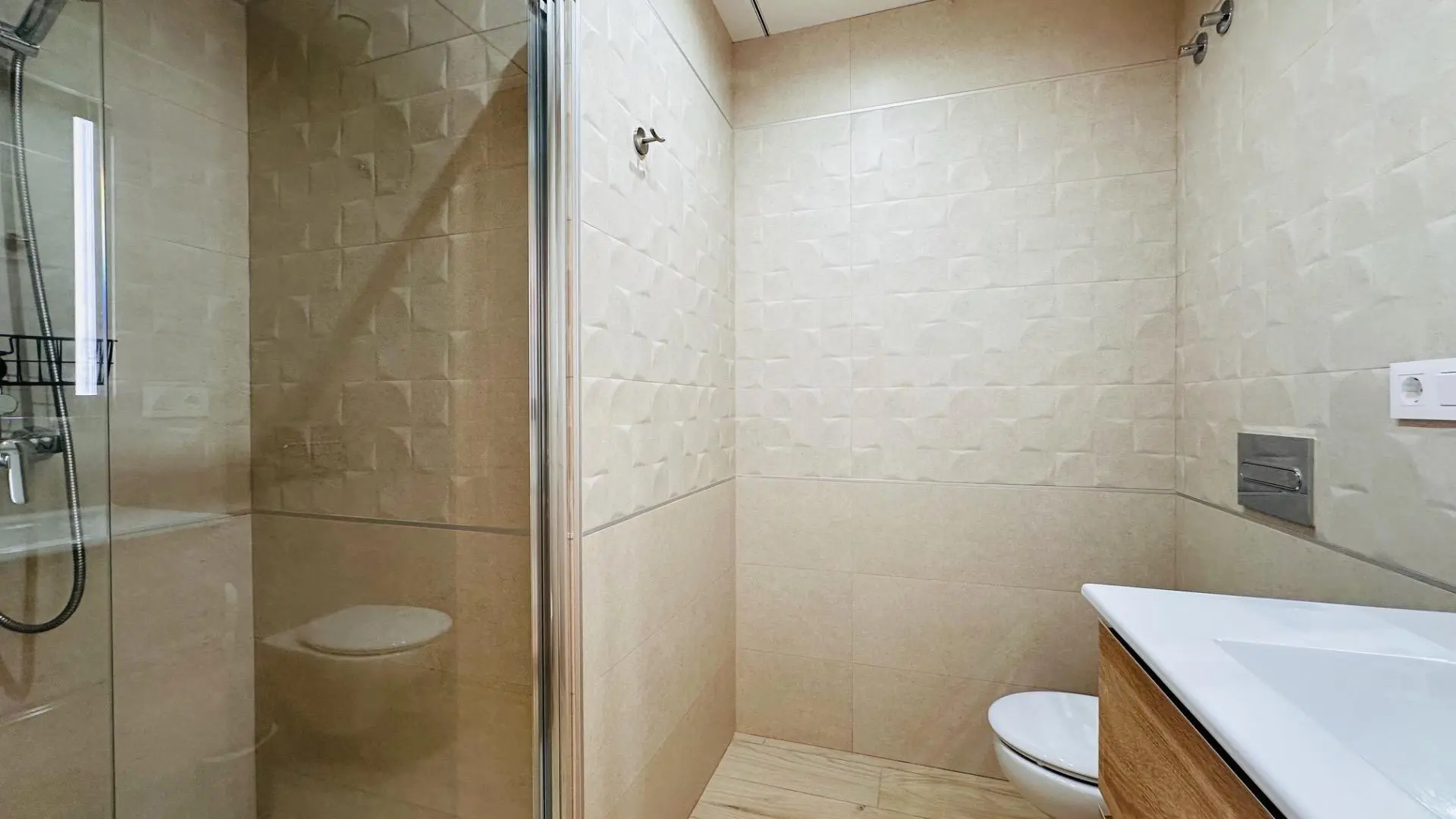 2-bedroom Apartment In Finestrat, Spain (179 M²)