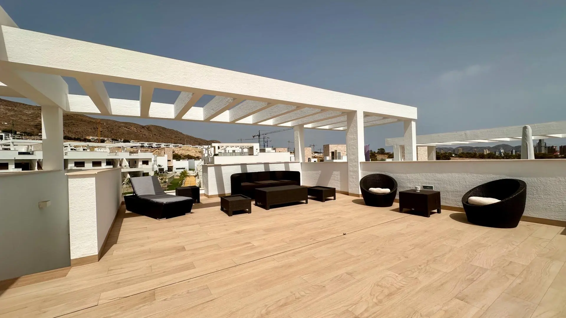 2-bedroom Apartment In Finestrat, Spain (179 M²)