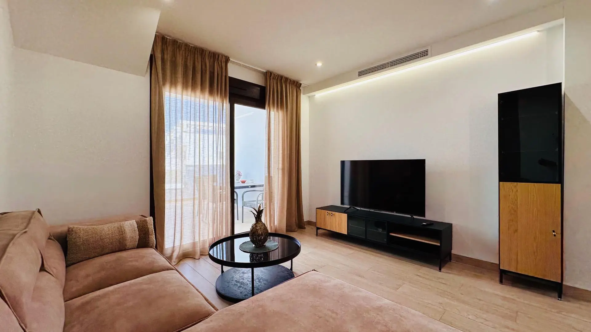 2-bedroom Apartment In Finestrat, Spain (179 M²)