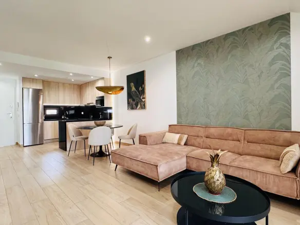 2-bedroom Apartment In Finestrat, Spain (179 M²)