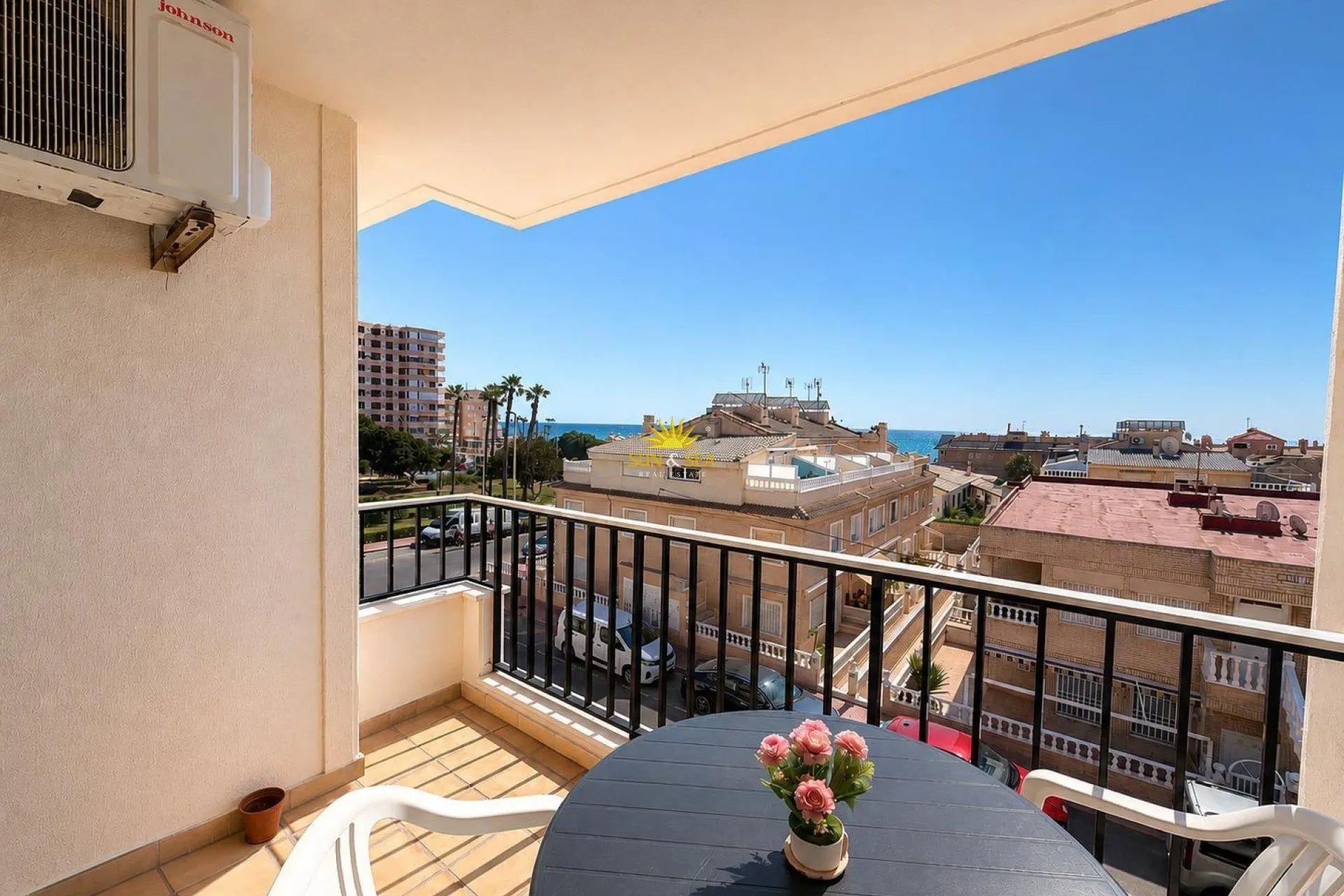 Penthouse Of 170 M² In Torrevieja, Spain