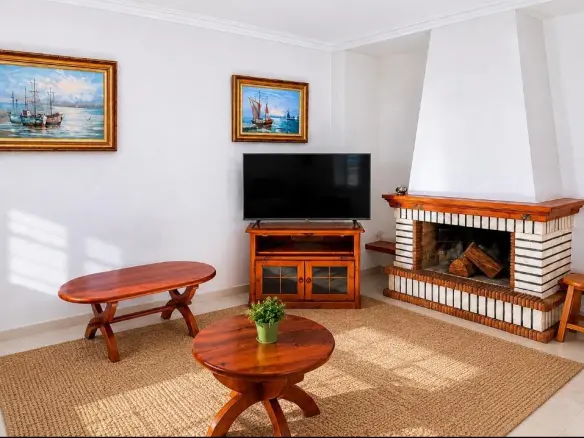 4-bedroom Penthouse In Torrevieja, Spain (170 M²)