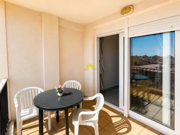 4-bedroom Penthouse In Torrevieja, Spain (170 M²)
