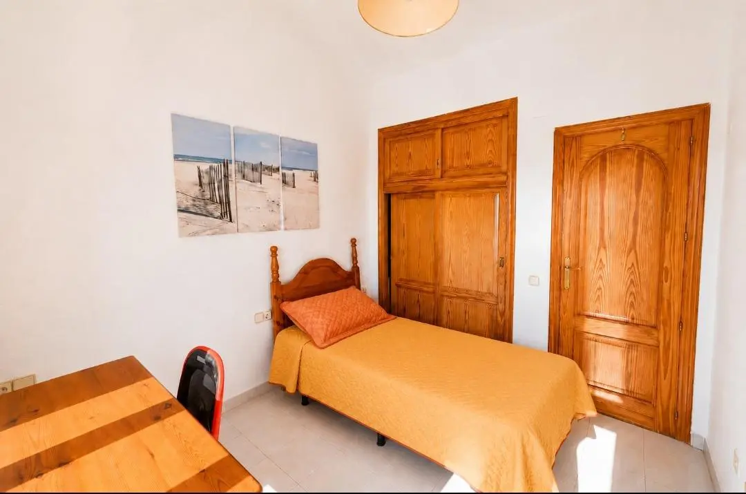 Penthouse Of 170 M² In Torrevieja, Spain
