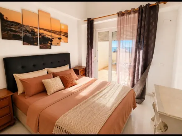 4-bedroom Penthouse In Torrevieja, Spain (170 M²)