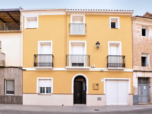 House Of 364 M² In Novelda, Spain