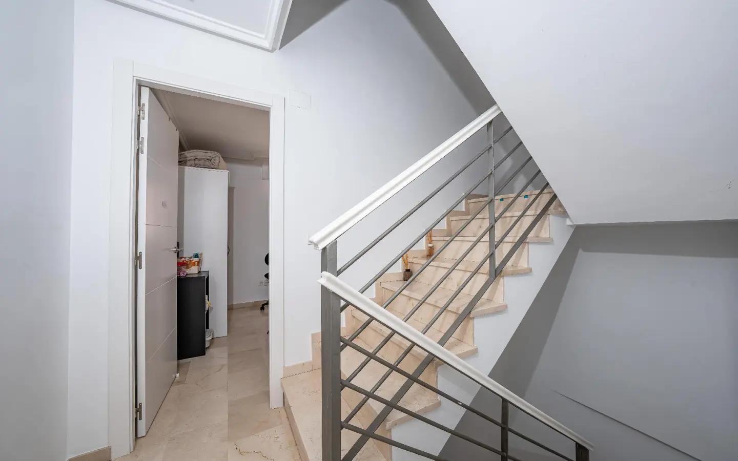 3-bedroom Terraced House In Elche, Spain (115 M²)