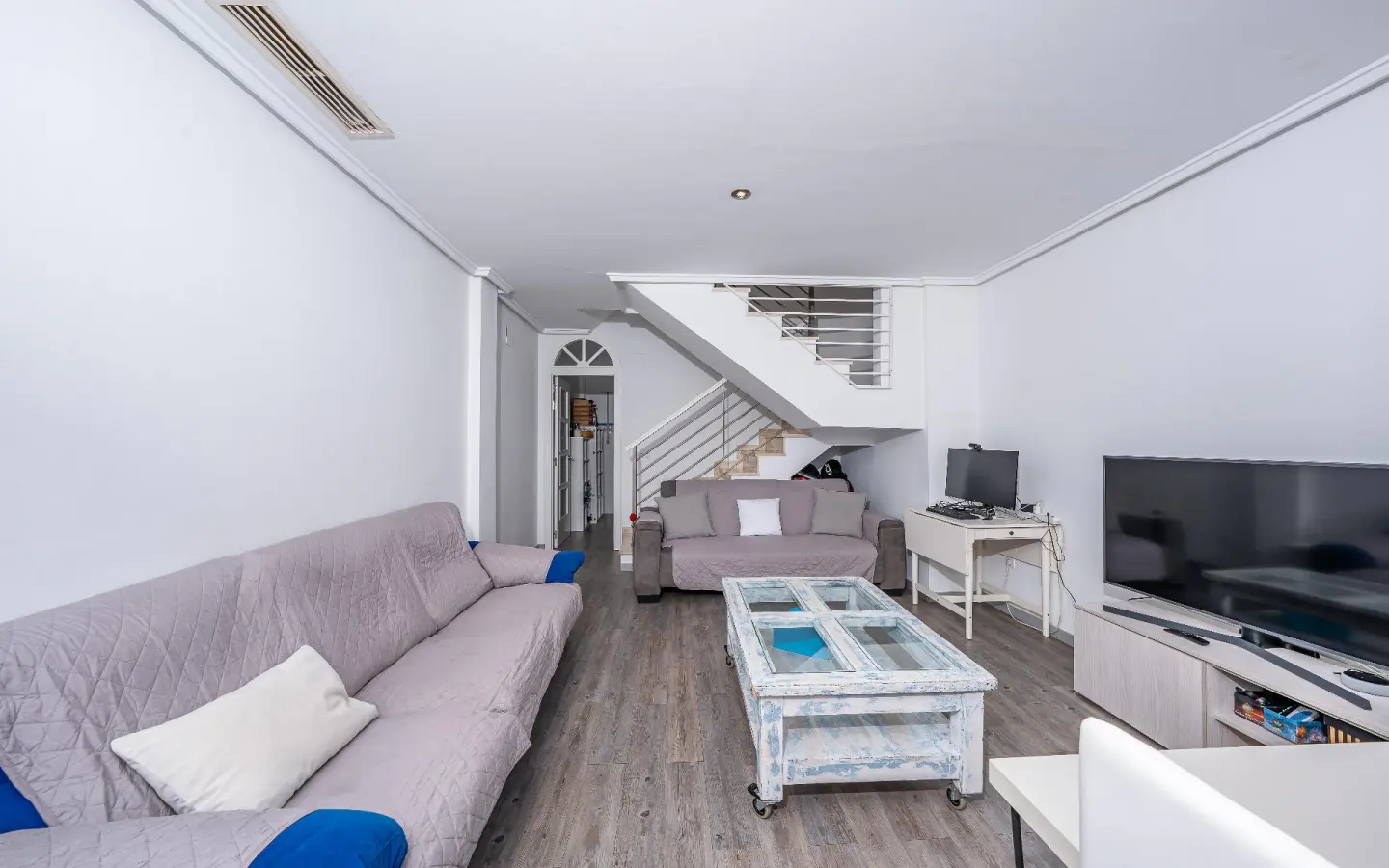 3-bedroom Terraced House In Elche, Spain (115 M²)
