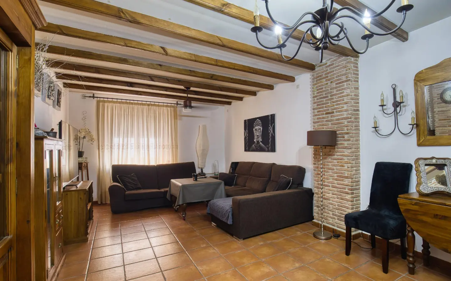 6-bedroom House In Novelda, Spain (364 M²)