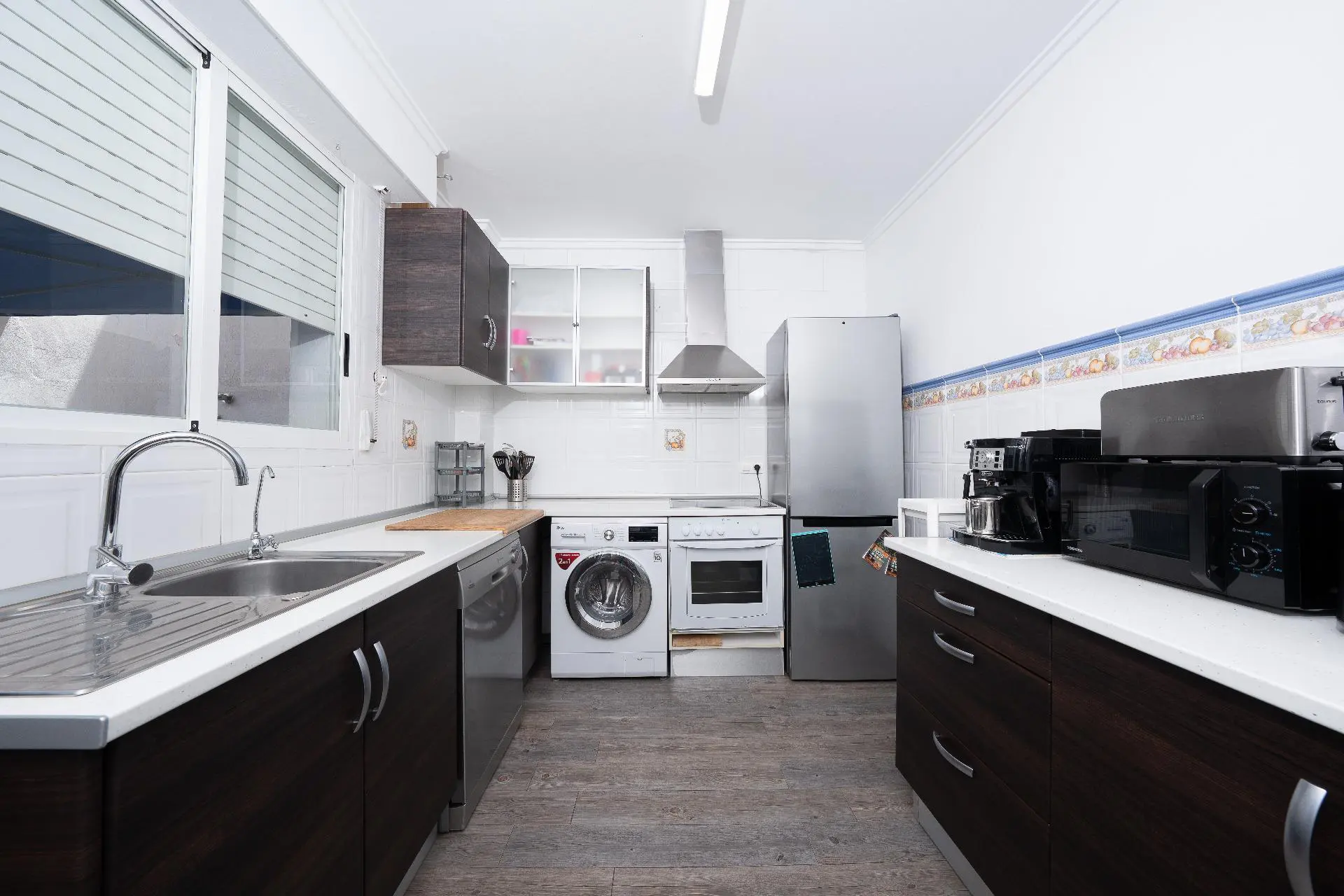 3-bedroom Terraced House In Elche, Spain (115 M²)