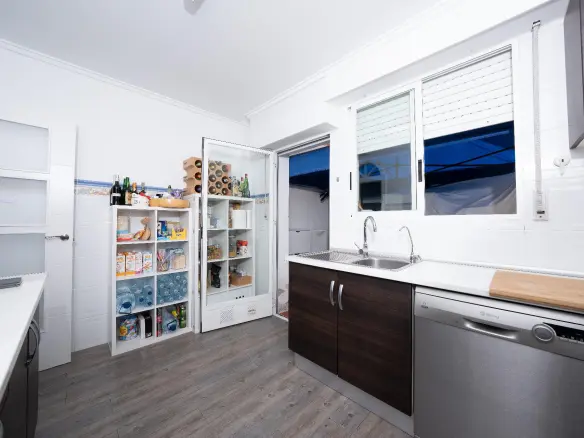 3-bedroom Terraced House In Elche, Spain (115 M²)