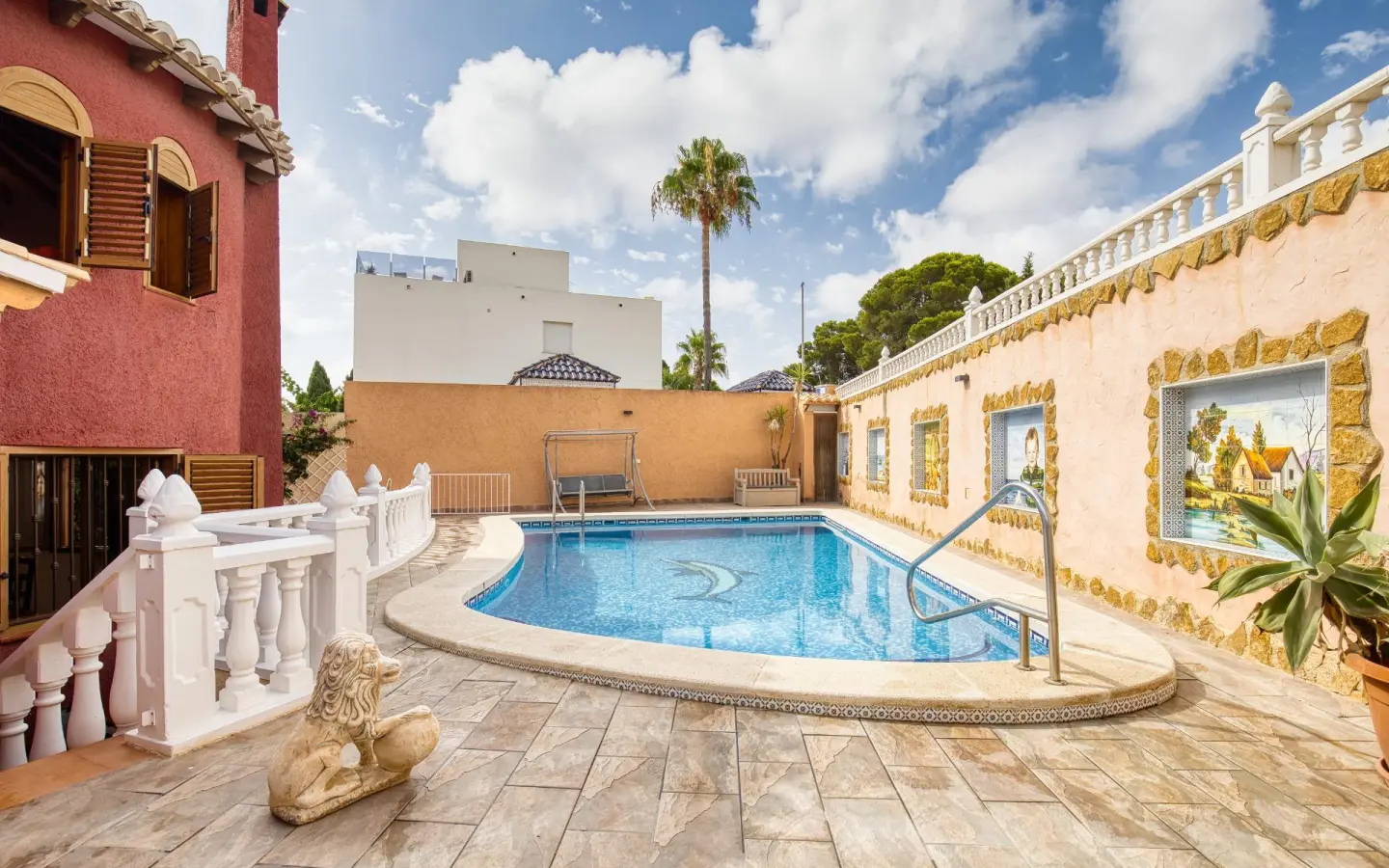 Villa Of 161 M² In Torrevieja, Spain