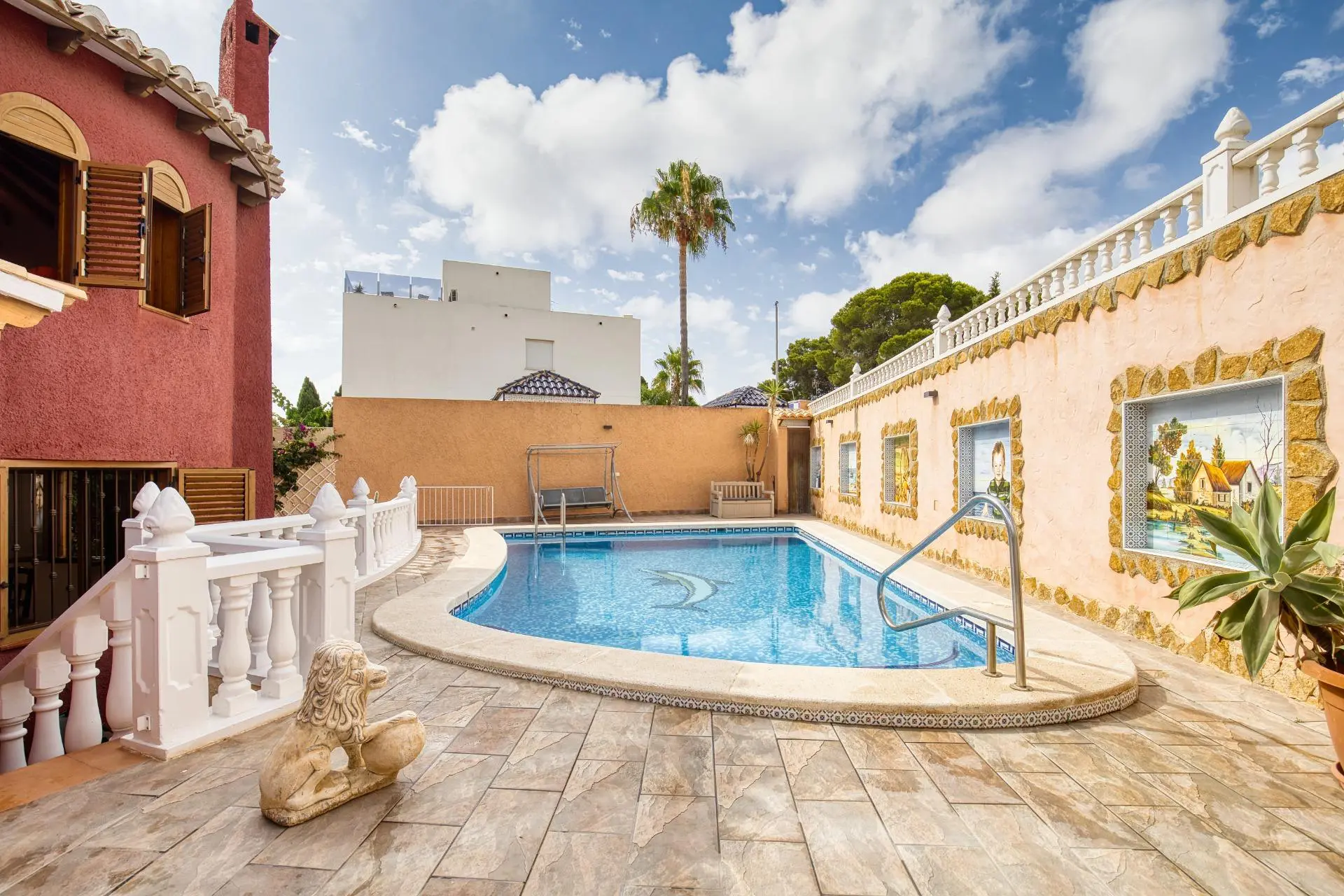 Villa Of 161 M² In Torrevieja, Spain