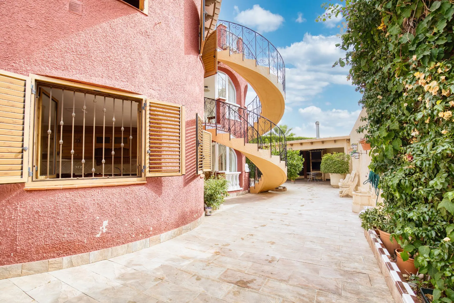 Villa Of 161 M² In Torrevieja, Spain