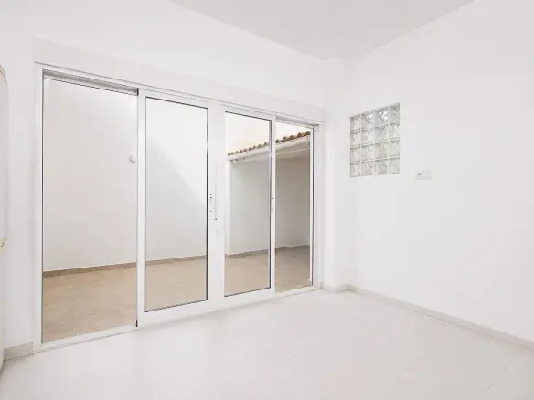 House Of 87 M² In Novelda, Spain