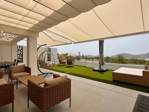 Apartment Of 100 M² In Finestrat, Spain