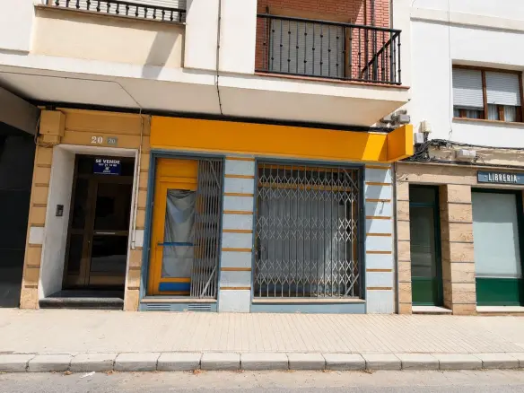 Commercial Unit In Almansa, Spain (134 M²)