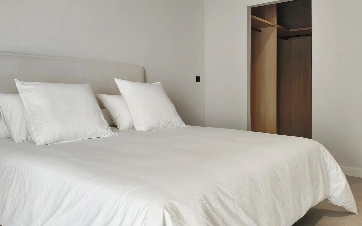 Villa Of 269 M² In Rojales, Spain