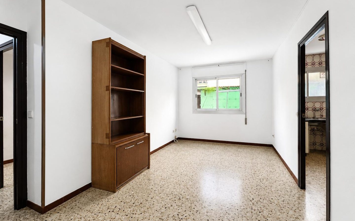 Apartment Of 70 M² In Montcada I Reixac, Spain