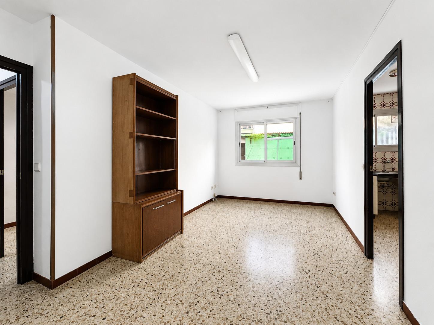 Apartment Of 70 M² In Montcada I Reixac, Spain