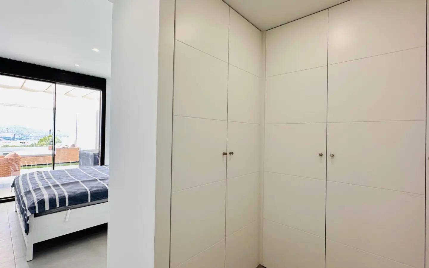 Apartment Of 100 M² In Finestrat, Spain