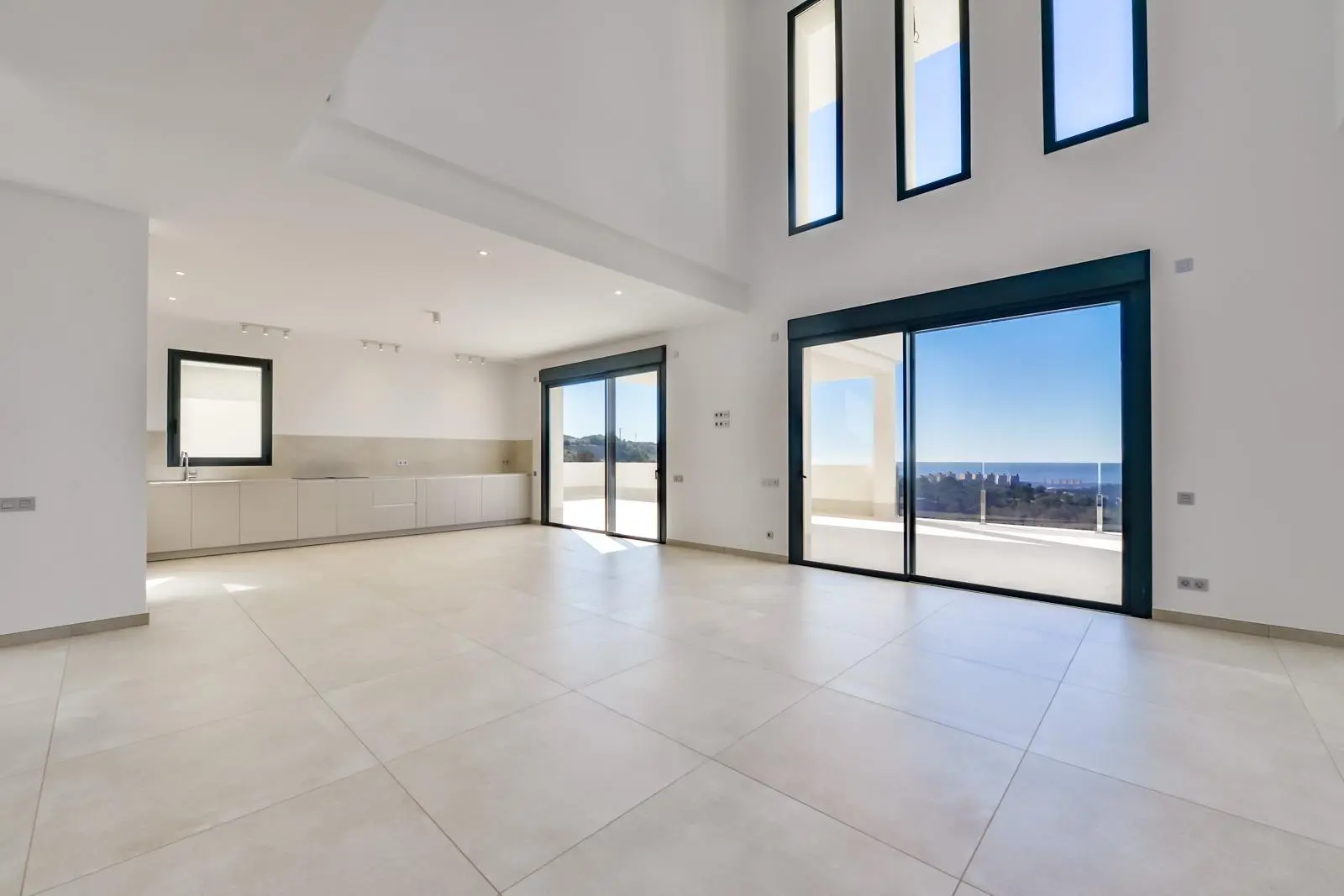 6-bedroom Villa In Finestrat, Spain (665 M²)
