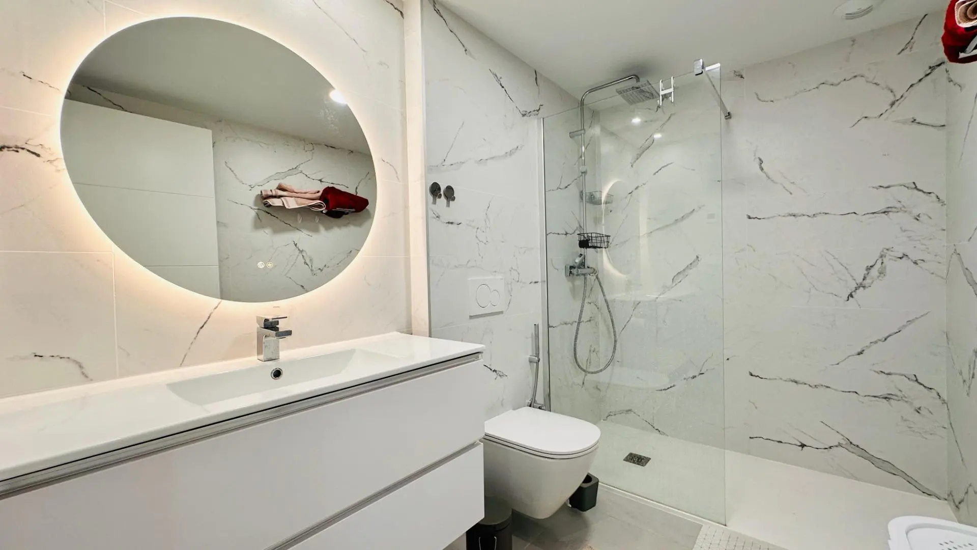 Apartment Of 100 M² In Finestrat, Spain