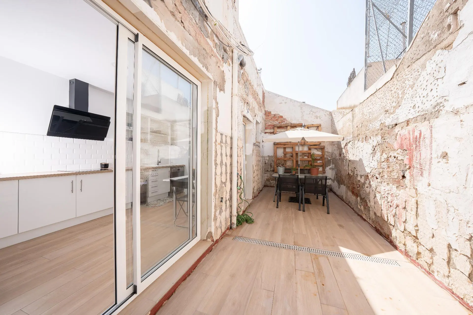 2-bedroom Duplex In Elche, Spain (128 M²)