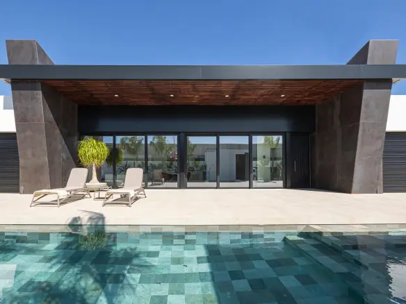 5-bedroom Villa In Rojales, Spain (290 M²)