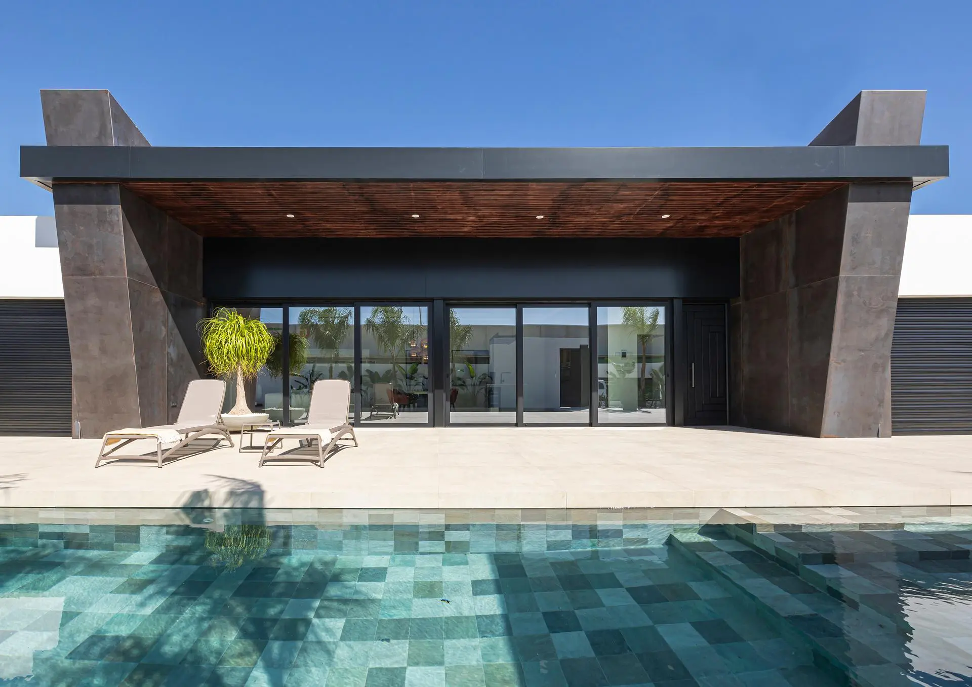 Villa Of 290 M² In Rojales, Spain