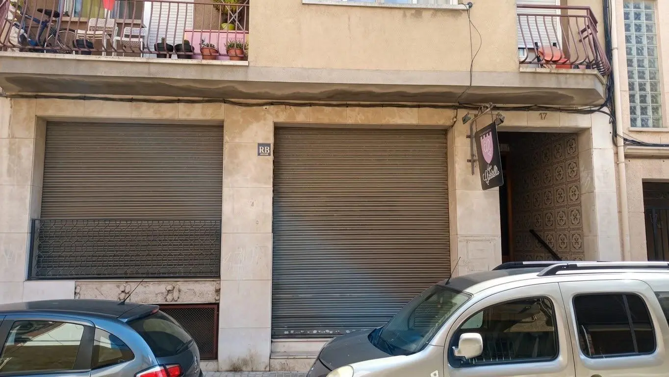 Commercial Unit Of 126 M² In Montcada I Reixac, Spain