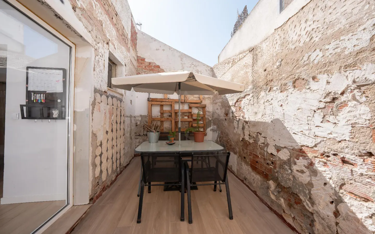 2-bedroom Duplex In Elche, Spain (128 M²)