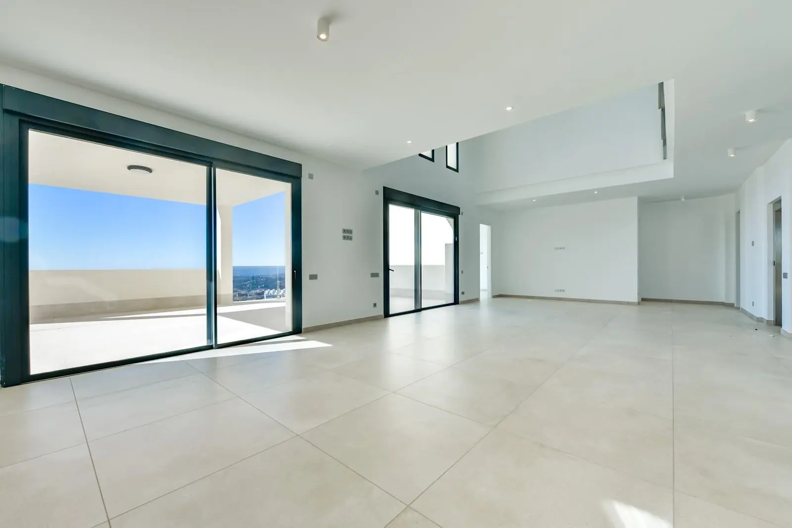 6-bedroom Villa In Finestrat, Spain (665 M²)