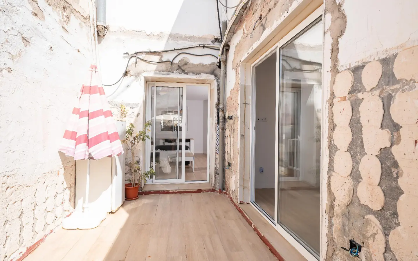 2-bedroom Duplex In Elche, Spain (128 M²)