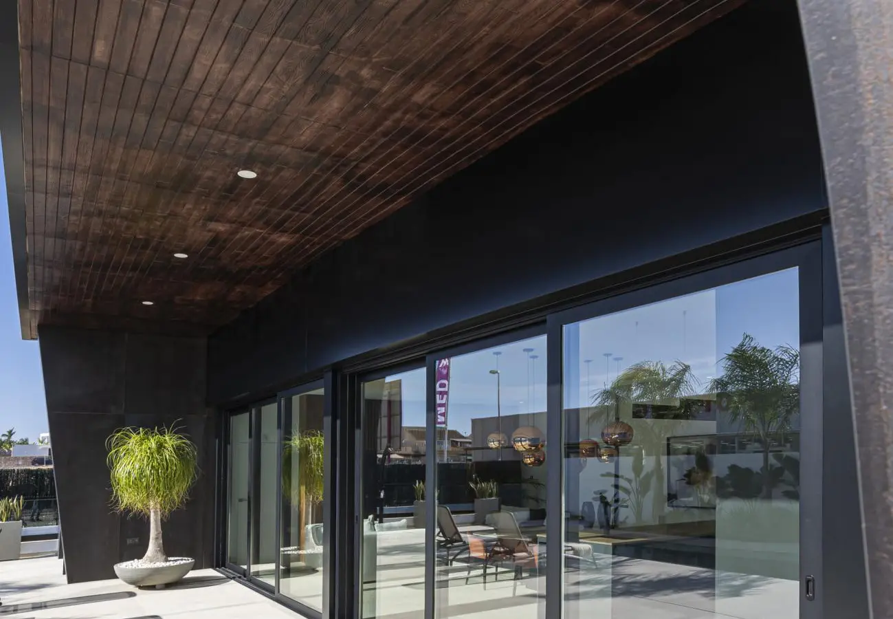 Villa Of 290 M² In Rojales, Spain