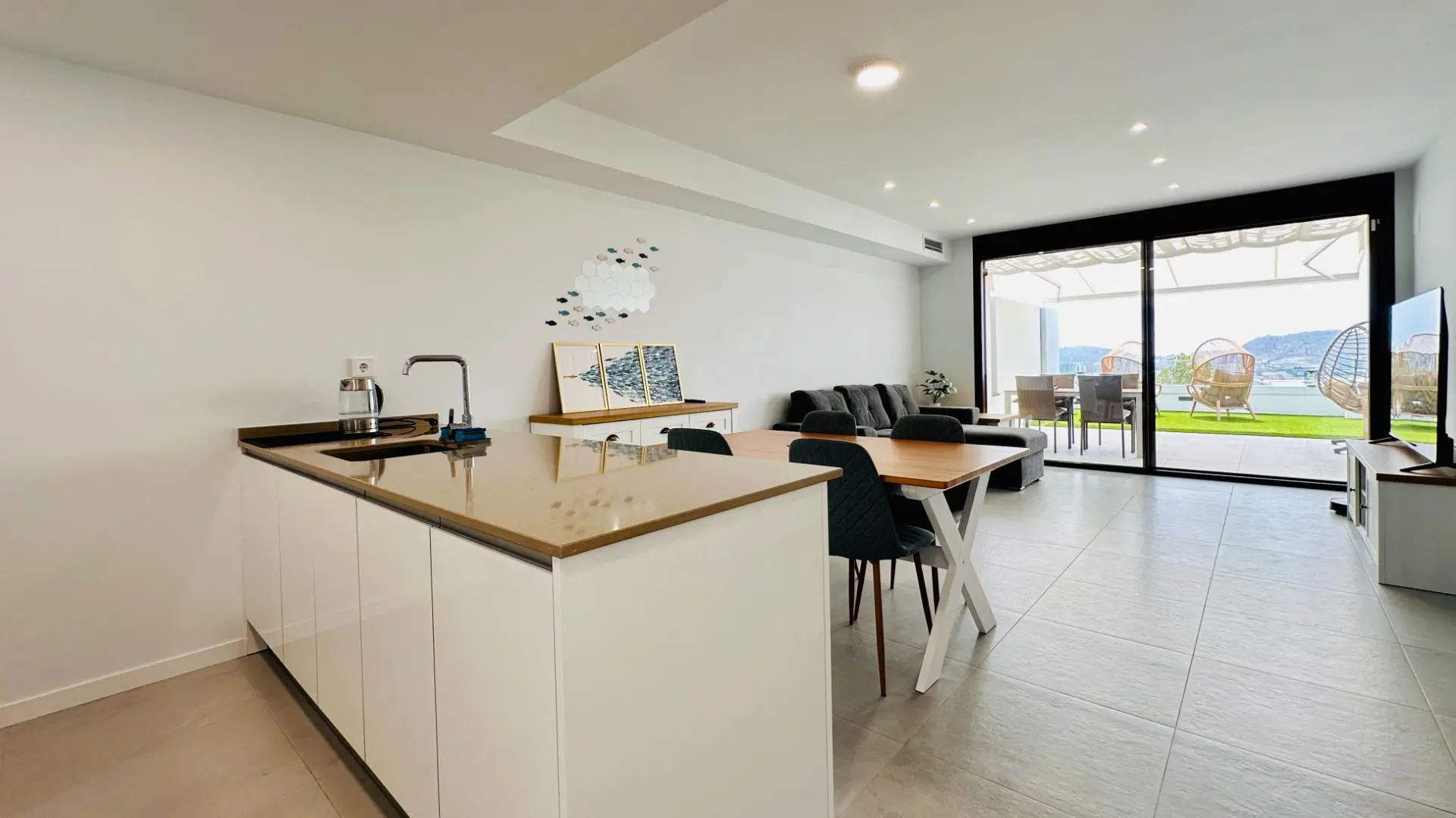 Apartment Of 100 M² In Finestrat, Spain