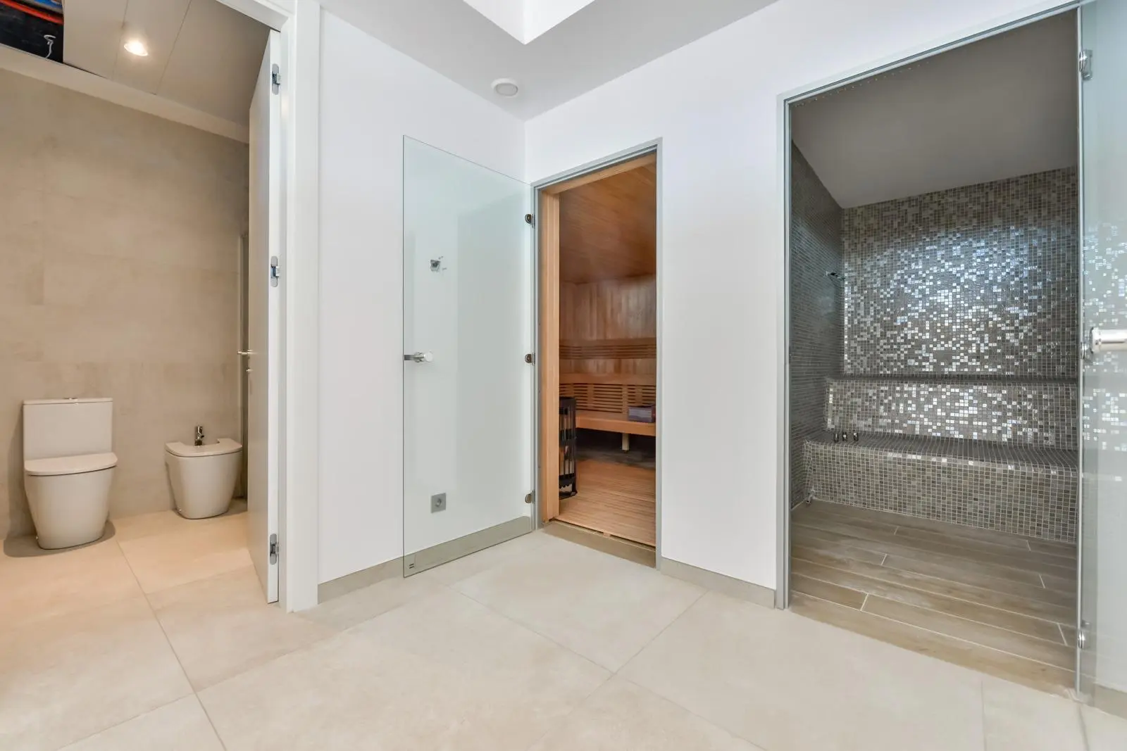 6-bedroom Villa In Finestrat, Spain (665 M²)