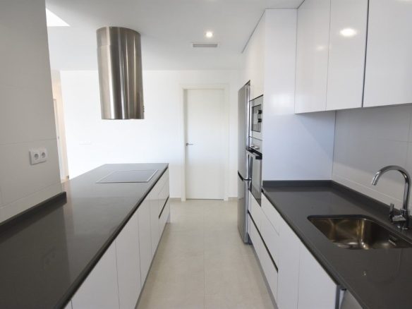 3-bedroom Apartment In San Miguel De Salinas, Spain (98 M²)