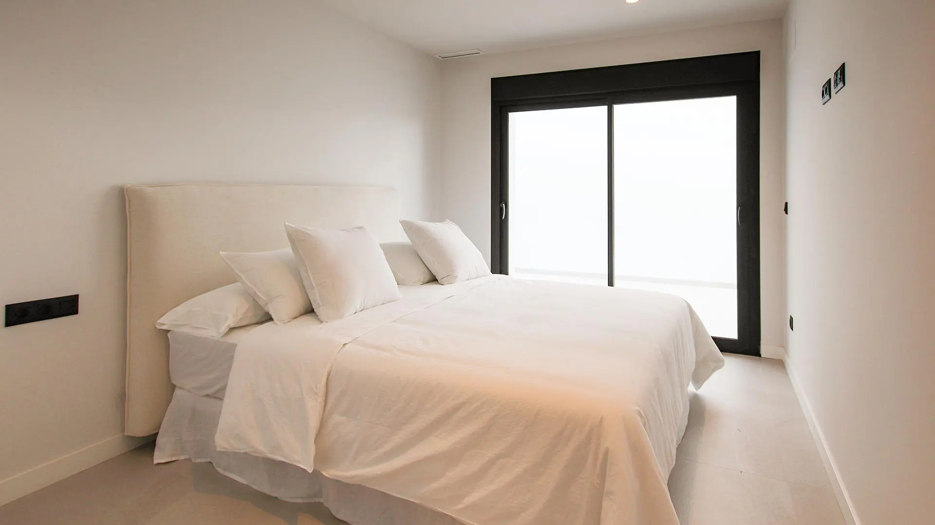 Villa Of 248 M² In Rojales, Spain