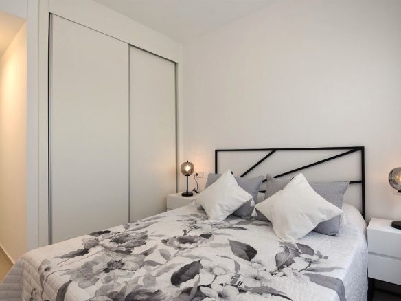 3-bedroom Apartment In San Miguel De Salinas, Spain (98 M²)