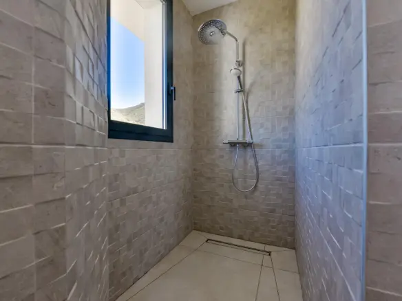 6-bedroom Villa In Finestrat, Spain (665 M²)