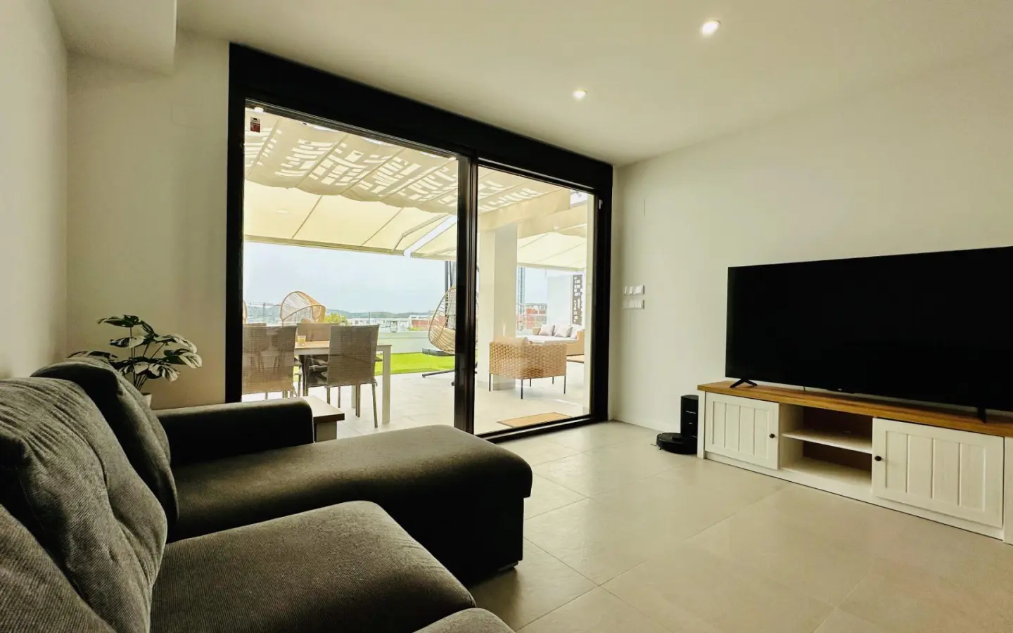 Apartment Of 100 M² In Finestrat, Spain