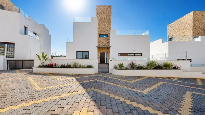 Villa Of 320 M² In Finestrat, Spain