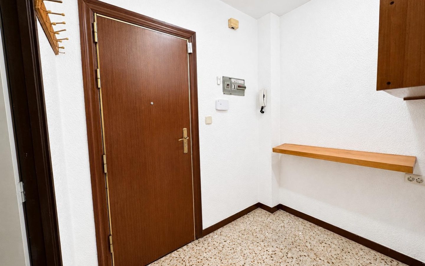 Apartment Of 70 M² In Montcada I Reixac, Spain