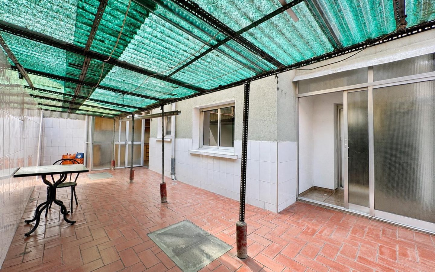 Apartment Of 70 M² In Montcada I Reixac, Spain
