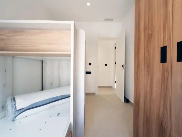 4-bedroom Villa In Rojales, Spain (187 M²)