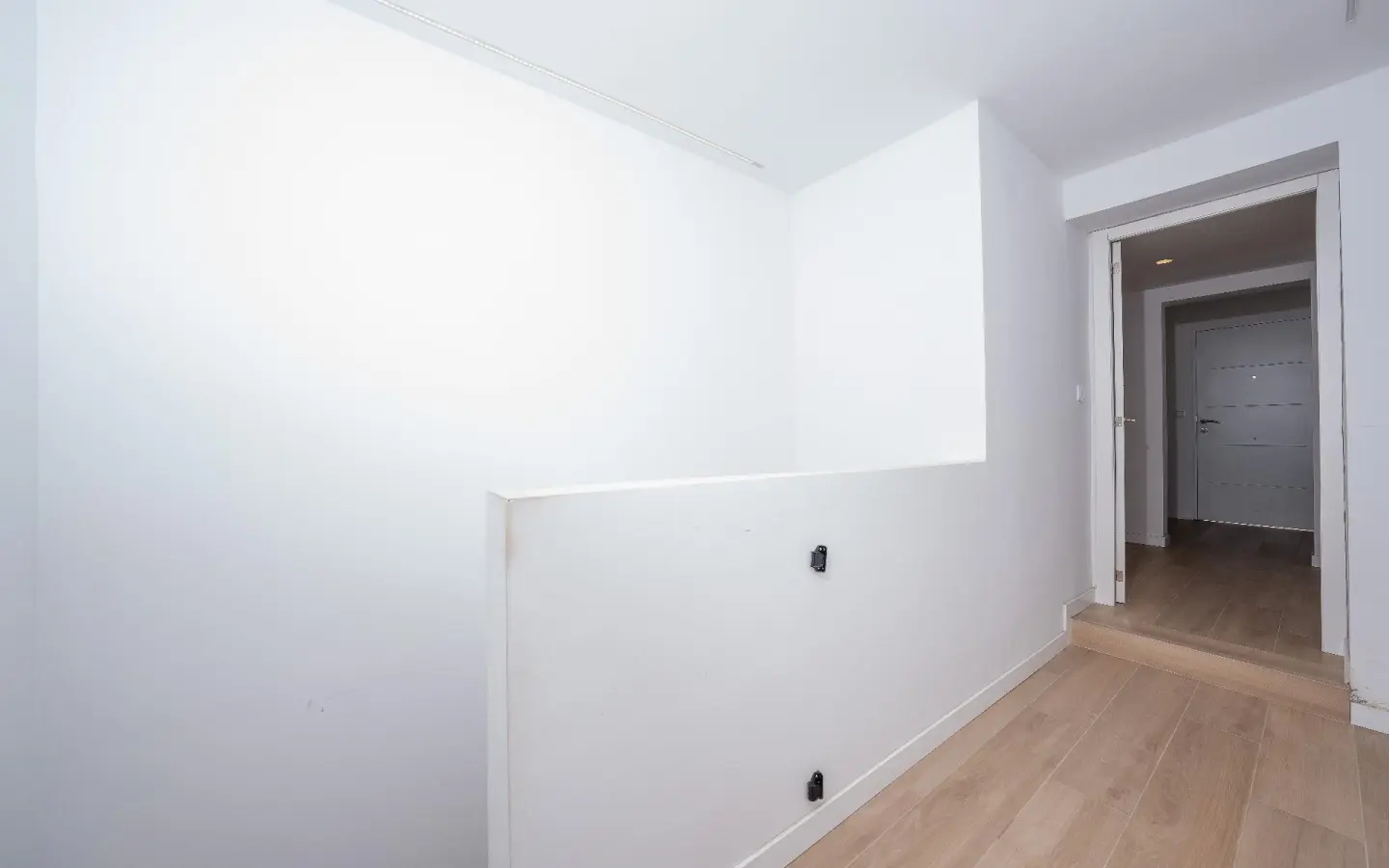 2-bedroom Duplex In Elche, Spain (128 M²)