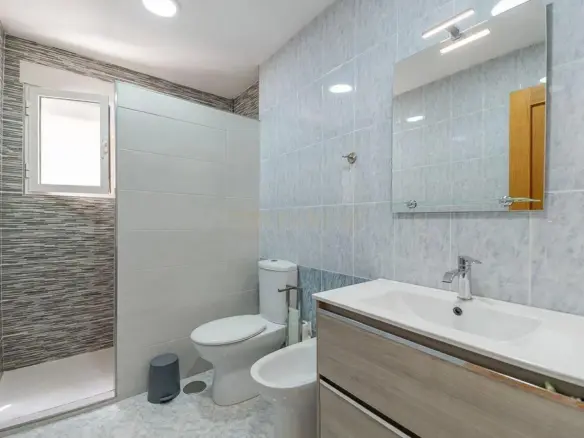 3-bedroom Flat In Calpe, Spain (126 M²)